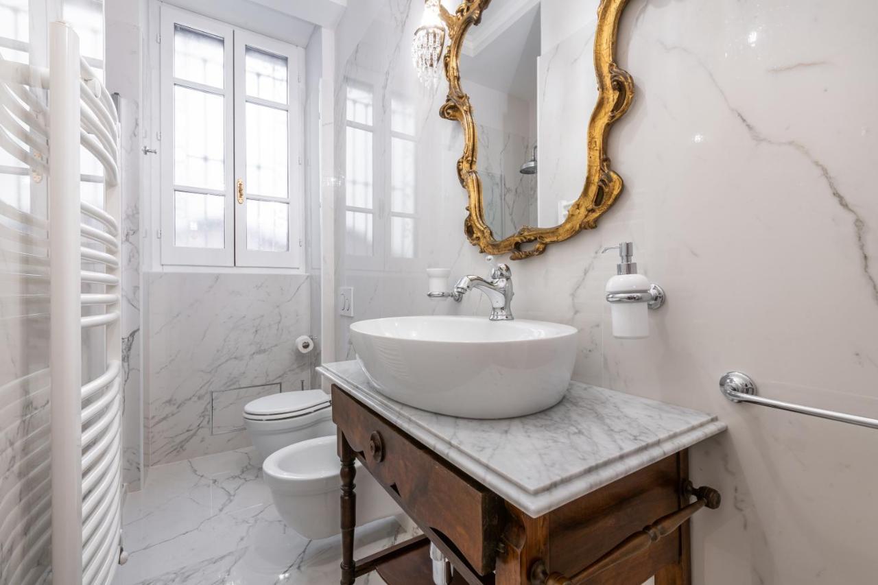 Regina Elena - Antica Dimora, Bastione S. Remy Apartment กาญารี ภายนอก รูปภาพ